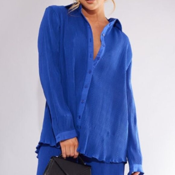 NWT Pretty Little Thing Plisse Button Front Oversized Shirt Bright Blue US 6 - Picture 1 of 6